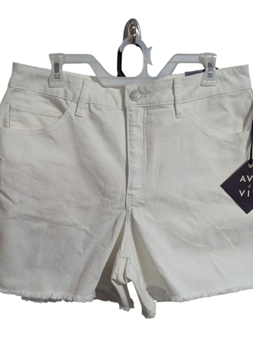 Ava & Viv White High-Rise Frayed Hem Denim Shorts sz 16 Midi Shorts Slim W-590